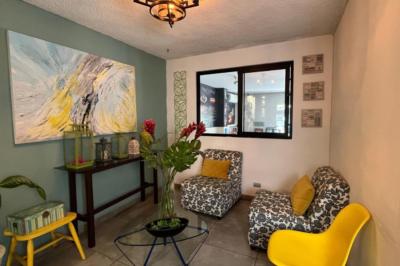 Hotel Boutique Valverde Santa Elena سان سلفادور المظهر الخارجي الصورة