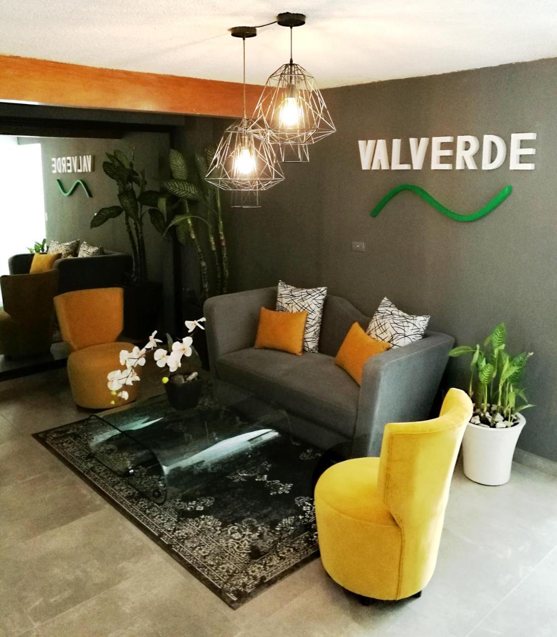 Hotel Boutique Valverde Santa Elena سان سلفادور المظهر الخارجي الصورة